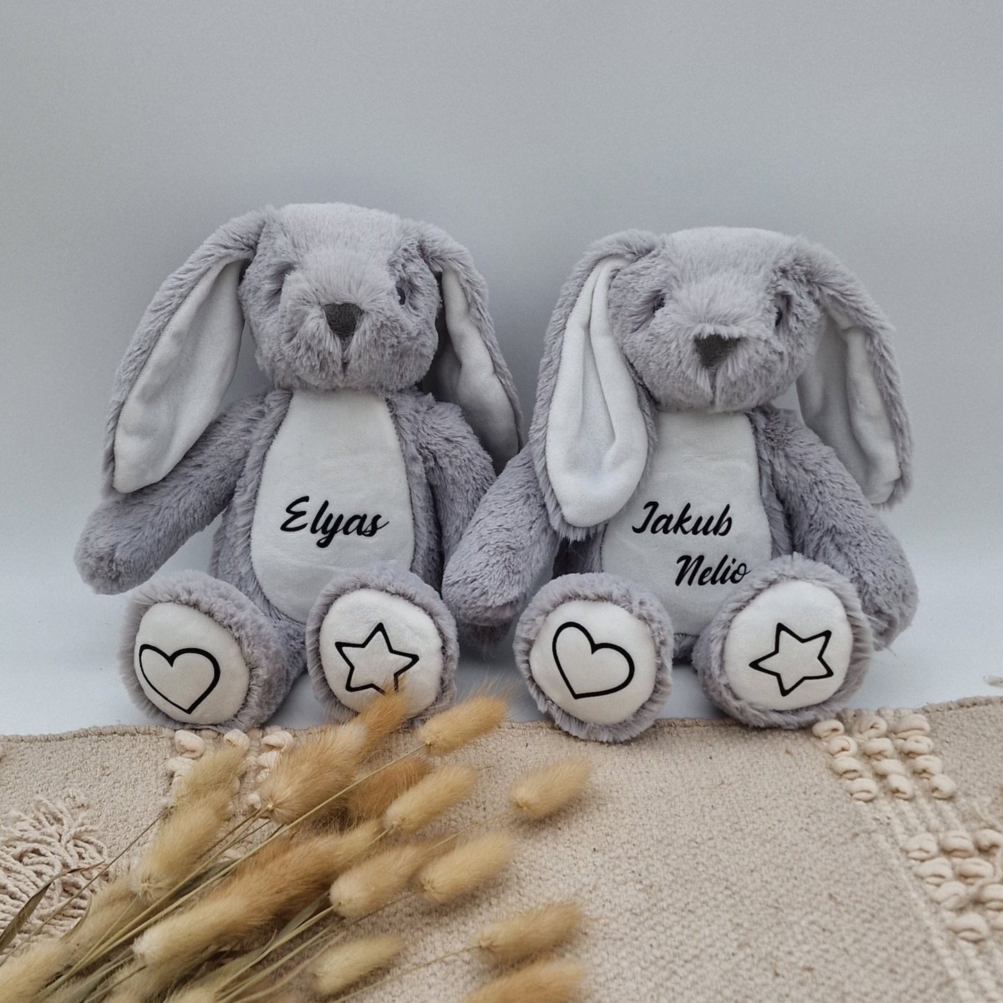 Kuscheltier Hase (grau) personalisiert