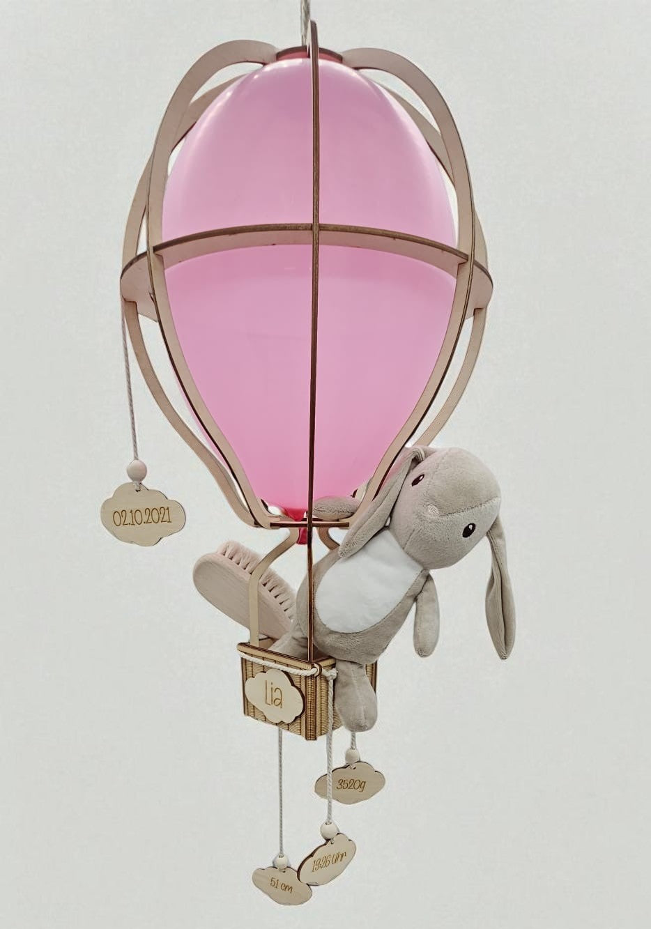 Heißluftballon aus Holz personalisiert - Individuelles Geschenk zur Geburt
