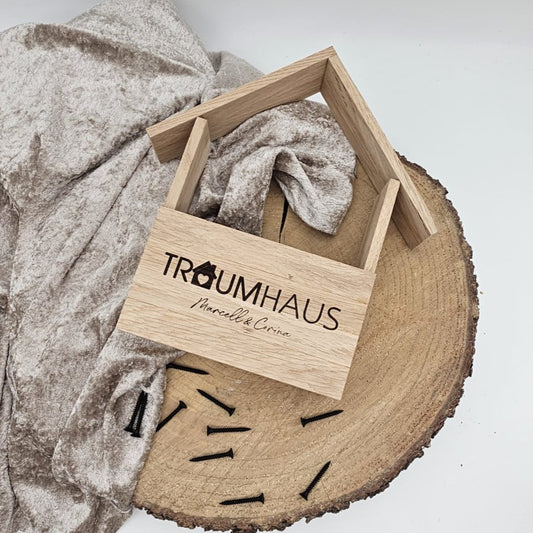 Geschenkverpackung Holzhütte personalisiert Traumhaus