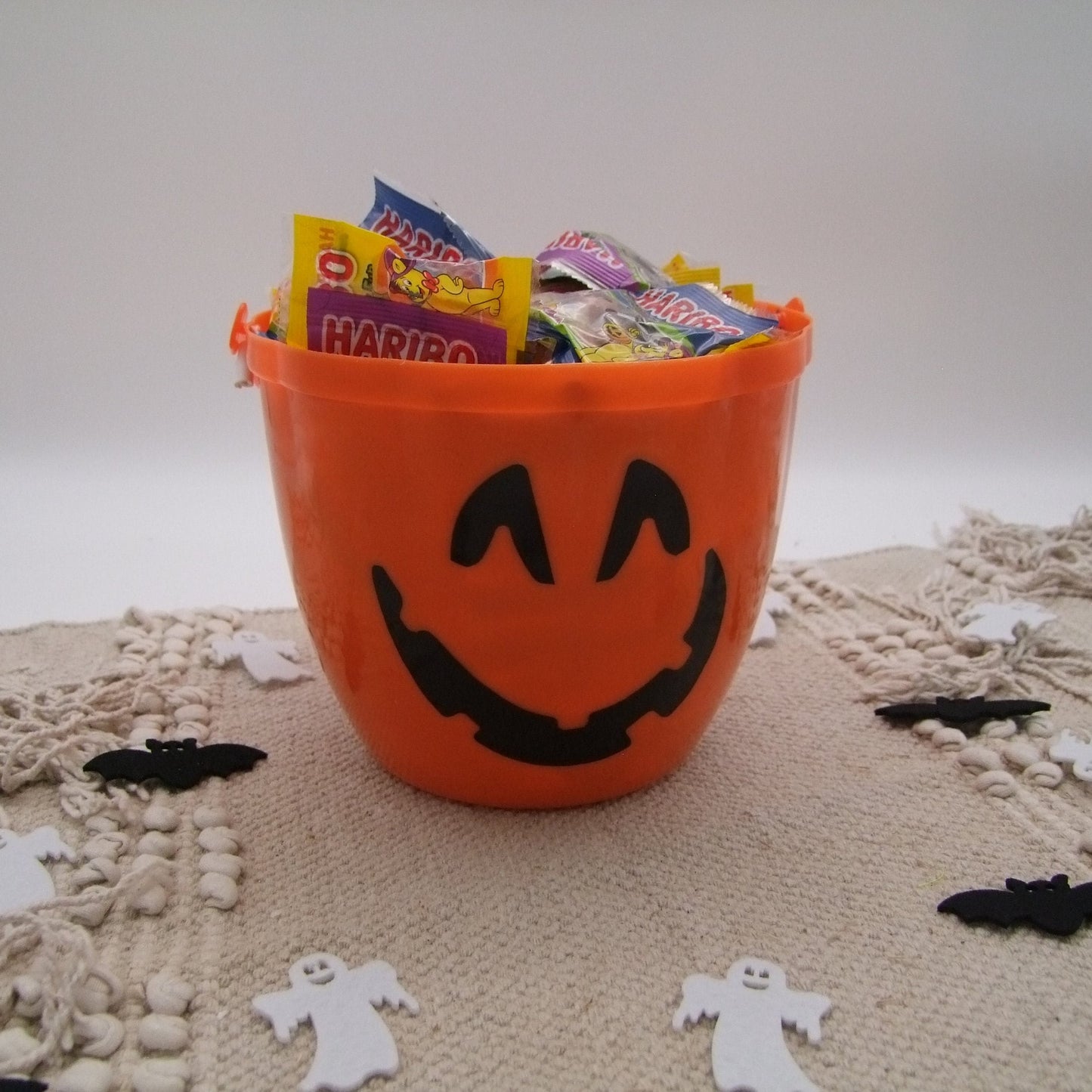 Personalisiere Halloween Eimer mit Name & leuchtendem Griff, Süßigkeiteneimer Kürbis Kinder, Trick or Treat Eimer, Süßes oder Saures