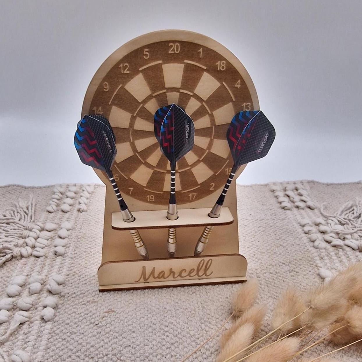 Personalisierter Dartpfeil Halter | Organizer für Dartpfeile | Pfeilhalter Holz | Dartpfeil Halterung | Dartdekoration | Geschenk für Männer