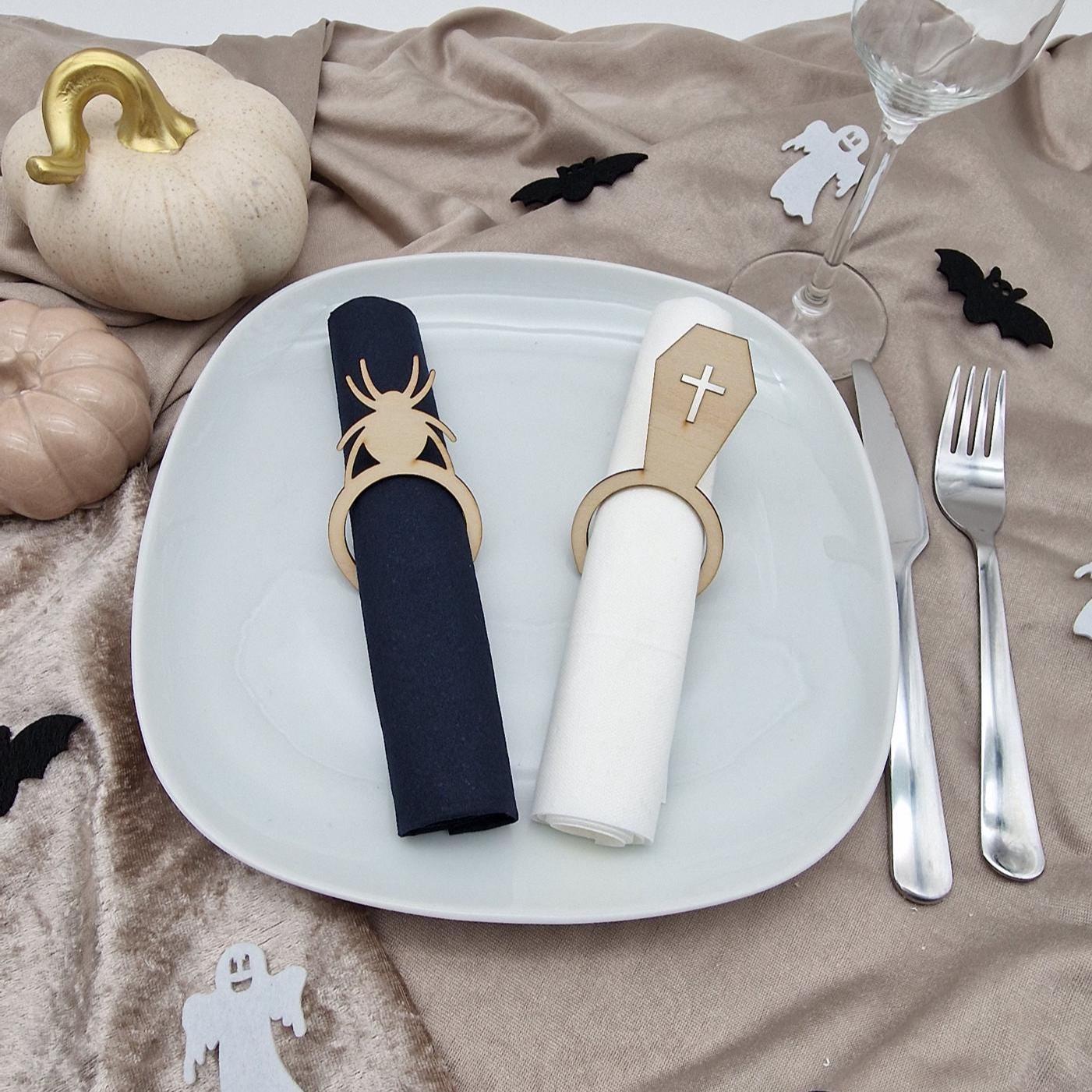 Halloween Serviettenringe Holz 6er Set Tischdeko Halloween Geist Fledermaus Spinne Katze Sarg Trick or Treat Serviettenhalter Herbst Party