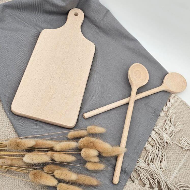 Personalisiertes Frühstücksbrett Küche mit Name | Holzbrettchen Küchen Deko personalisiert | Geschenk zum Einzug Vesperbrett