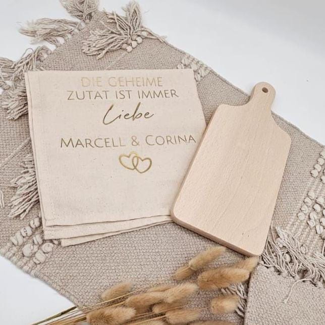 Personalisiertes Frühstücksbrett Küche mit Name | Holzbrettchen Küchen Deko personalisiert | Geschenk zum Einzug Vesperbrett