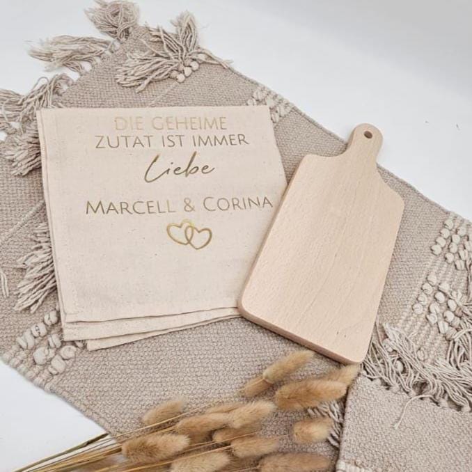 Personalisiertes Frühstücksbrett Chefkoch mit Name | Geschenk für Männer die gerne kochen | Holzbrett Hobbykoch Schneidebrett