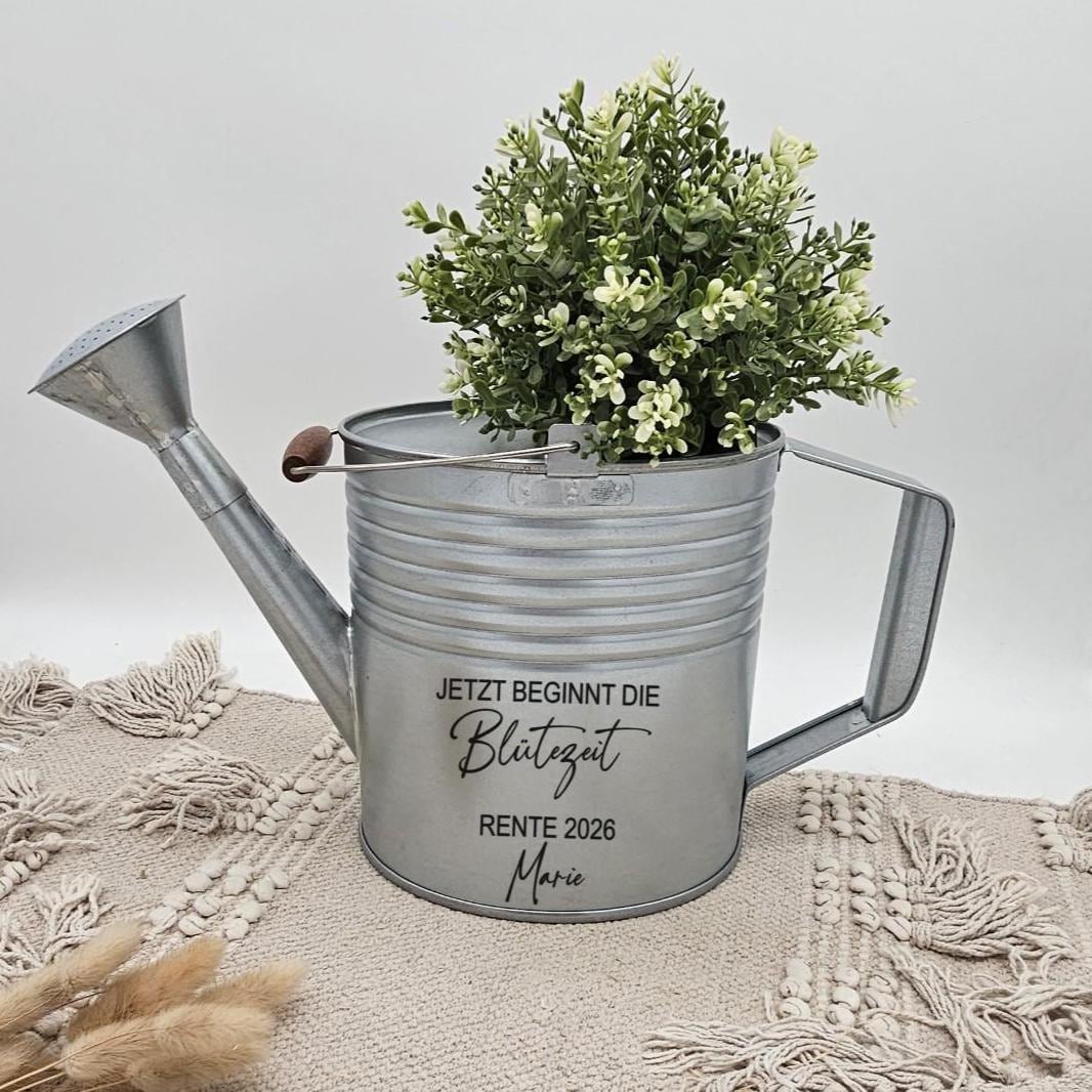 Abschiedsgeschenk für Kollegin zur Rente, Abschied Kollegin, Gießkanne Rente personalisiert, Ruhestand Geschenk