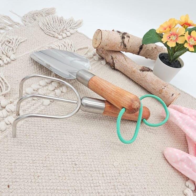 Personalisiertes Gartenwerkzeug Set Gartenkönigin, Edelstahl Schaufel & Kralle mit Namen, Geschenk Gärtnerin