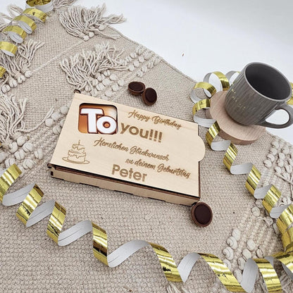 Personalisierte Holz Geschenkbox für Pralinen mit Name, Holzbox Geburtstag, Geldgeschenk Box, Pralinen Verpackung