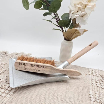 Personalisiertes Kehrset Polterabend Geschenk, Handfeger und Schaufel mit Gravur Namen, Hochzeitsgeschenk