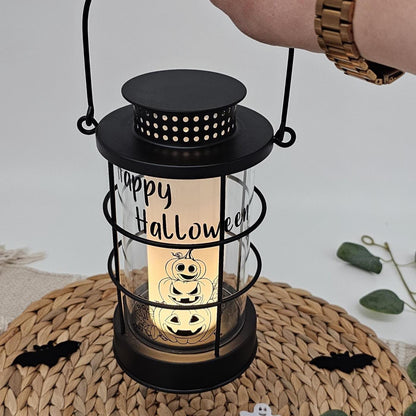 Happy Halloween Laterne Kürbis Deko Schwarz | LED Windlicht mit Kürbis Turm Motiv | Gruselige Herbst Tischdeko Geschenk