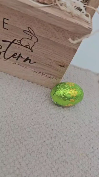 Osterhaus aus Holz „Frohe Ostern“