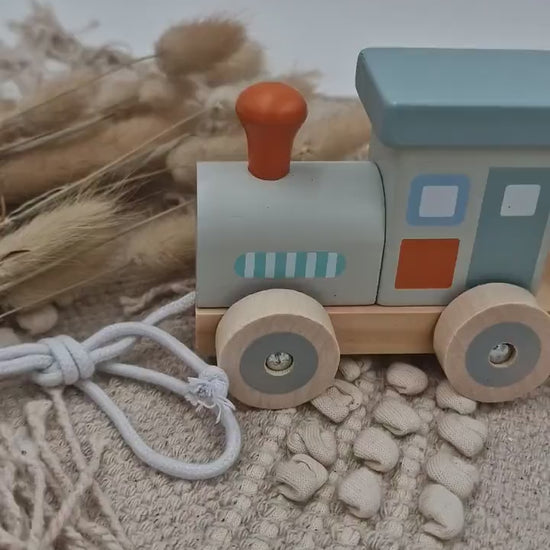 Holz Lokomotive Eisenbahn Zug mit Steckform | personalisierter Holzzug | Holz Eisenbahn mit Namen | Geschenk zur Geburt | Geburtstag |