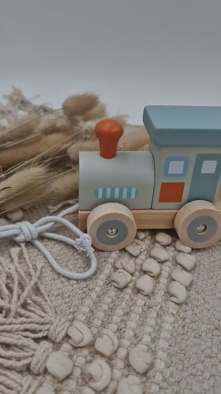 Holz Lokomotive Eisenbahn Zug mit Steckform | personalisierter Holzzug | Holz Eisenbahn mit Namen | Geschenk zur Geburt | Geburtstag |