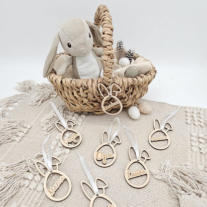 Personalisierter Osteranhänger aus Holz mit Name