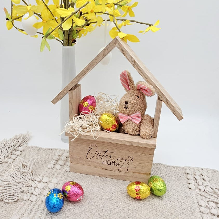 Osterhütte aus Holz – Osterdeko natürlich & nachhaltig