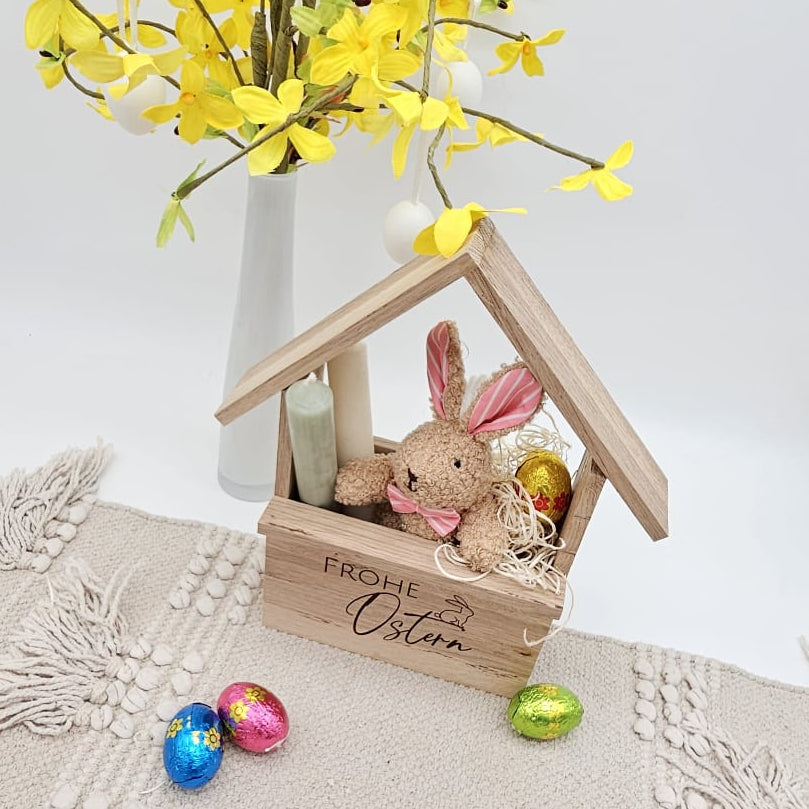 Osterhaus aus Holz „Frohe Ostern“
