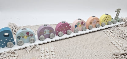 Geburtstagszug Holz personalisiert Bunt