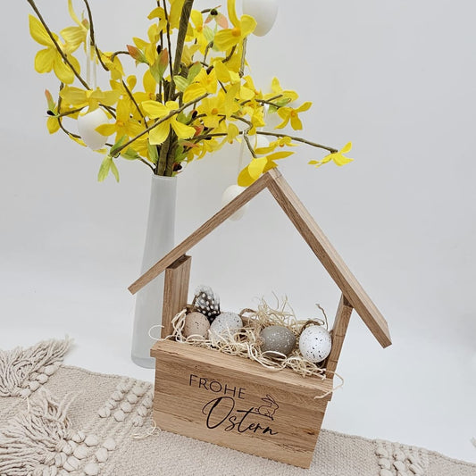 Osterhaus aus Holz „Frohe Ostern“